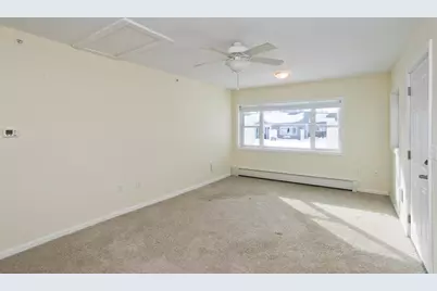 38 Applewood Dr #38, Chicopee, MA 01022 - Photo 7