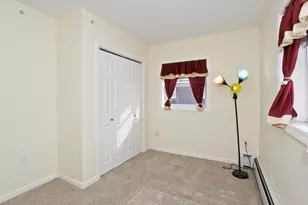 38 Applewood Dr, Chicopee, MA 01022 - Photo 13