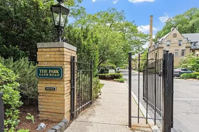 60 Glen Rd #108, Brookline, MA 02445 - Photo 17