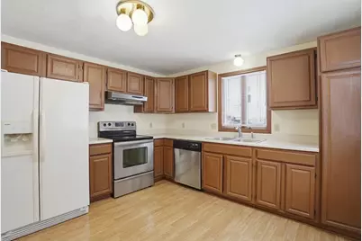 20 Bolton Street, Worcester, MA 01604 - Photo 9