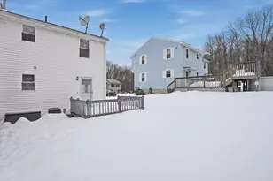 20 Bolton St, Worcester, MA 01604 - Photo 25