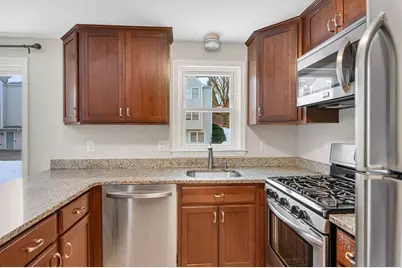 1431 Pawtucket Blvd #46, Lowell, MA 01854 - Photo 7