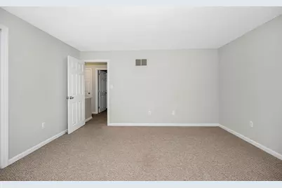 1431 Pawtucket Blvd #46, Lowell, MA 01854 - Photo 17