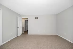 1431 Pawtucket Blvd, Lowell, MA 01854 - Photo 17