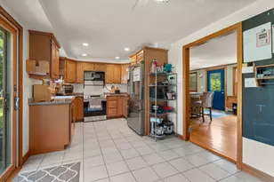 94 Pond St, East Bridgewater, MA 02333 - Photo 11