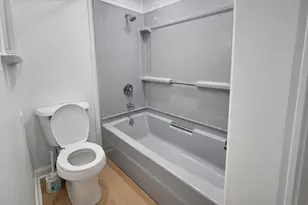 109 Oak St, Clinton, MA 01510 - Photo 23