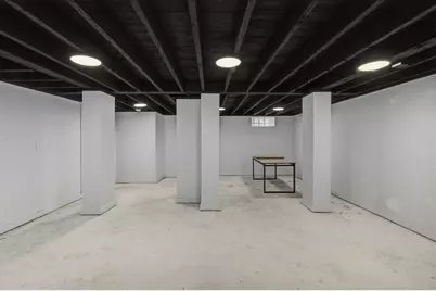 63 Brow St, Fall River, MA 02721 - Photo 33