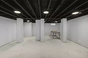 63 Brow St, Fall River, MA 02721 - Photo 33