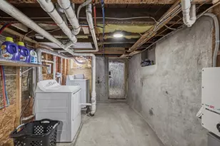 63 Brow St, Fall River, MA 02721 - Photo 37