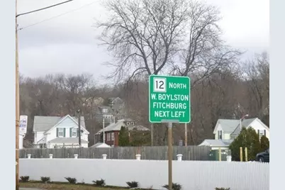 1045 Southbridge St, Worcester, MA 01610 - Photo 3