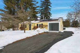 73 Timber Ln, Springfield, MA 01119 - Photo 1