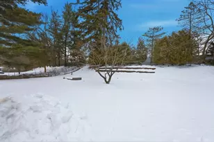 73 Timber Ln, Springfield, MA 01119 - Photo 21