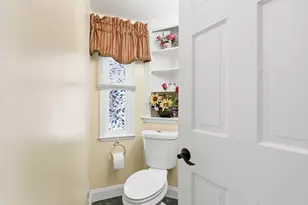 560 Worcester St, Wellesley, MA 02481 - Photo 5