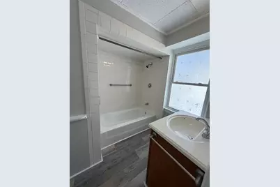 58 Court St, New Bedford, MA 02740 - Photo 25