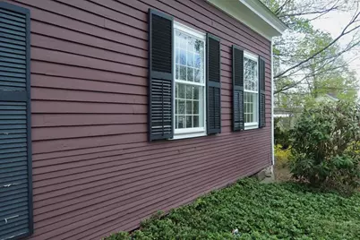 17 South Main St, Petersham, MA 01366 - Photo 5