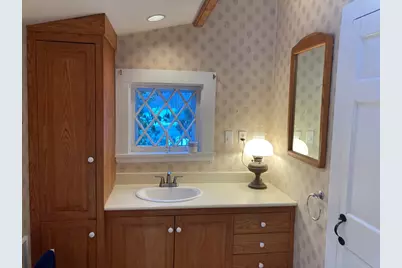 17 South Main St, Petersham, MA 01366 - Photo 13