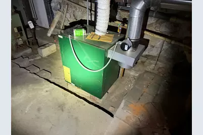 39 Moore, Lowell, MA 01852 - Photo 19