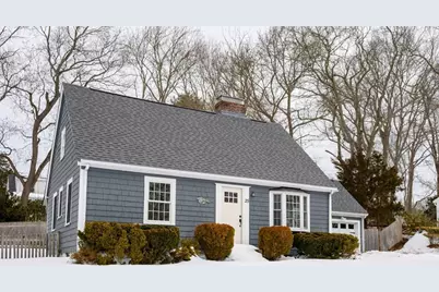 25 Bayberry Ln, Cohasset, MA 02025 - Photo 1