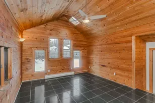 8 Putnam St, Springfield, MA 01109 - Photo 29