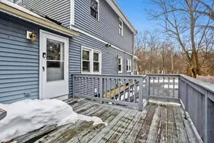 8 Putnam St, Springfield, MA 01109 - Photo 35