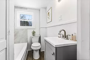 597 Mendon Rd, Northbridge, MA 01534 - Photo 9