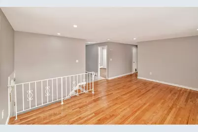 150 Grove St, Boston, MA 02132 - Photo 9