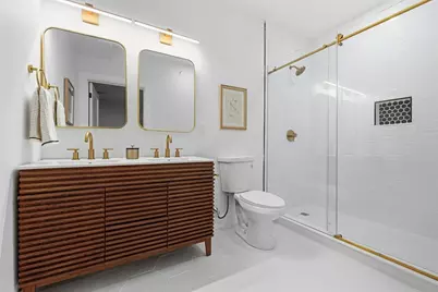 156 Albion St #1, Somerville, MA 02144 - Photo 19