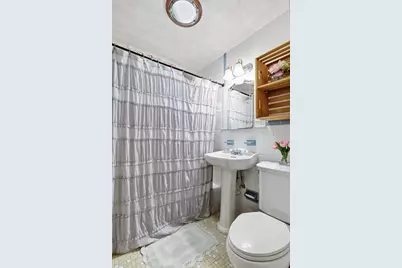 74 Wollaston Ave, Arlington, MA 02476 - Photo 13