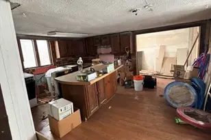 13 Basket St, Huntington, MA 01050 - Photo 7