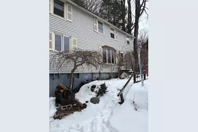 13 Basket St, Huntington, MA 01050 - Photo 3