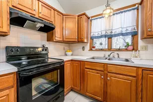 92 Azalea Dr, Harwich, MA 02645 - Photo 5