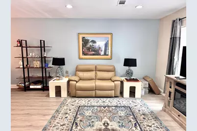 906 Alder Way #906, North Andover, MA 01845 - Photo 5