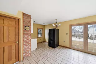 70 Colonial Rd, Weymouth, MA 02191 - Photo 9