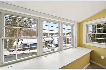 70 Colonial Rd, Weymouth, MA 02191 - Photo 7