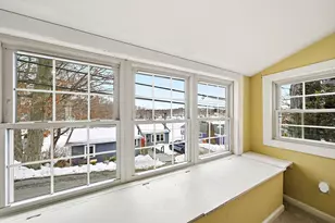 70 Colonial Rd, Weymouth, MA 02191 - Photo 7