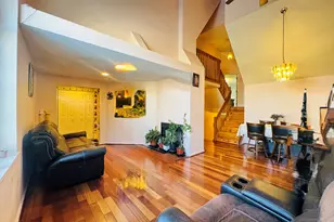 237 South St, Shrewsbury, MA 01545 - Photo 3