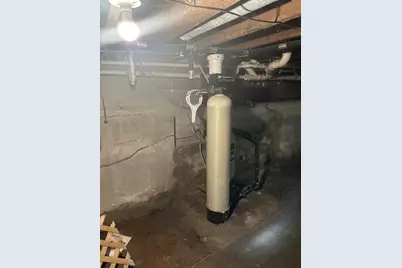 16 Preston Street, Millville, MA 01529 - Photo 27