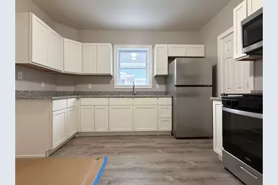 65 Mount Pleasant Street, New Bedford, MA 02740 - Photo 5