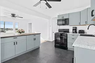 1553 Riverside Ave, Somerset, MA 02726 - Photo 3