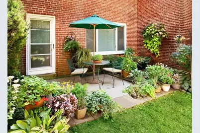 98 Thornton Rd #98, Brookline, MA 02467 - Photo 9