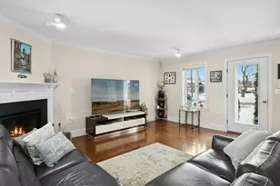 80 Pleasant St, Medfield, MA 02052 - Photo 15