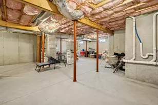 80 Pleasant St, Medfield, MA 02052 - Photo 29