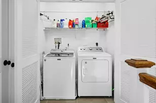 80 Pleasant St, Medfield, MA 02052 - Photo 21