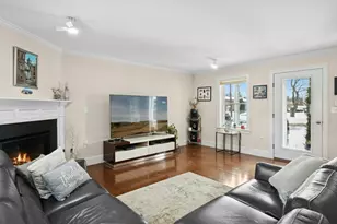 80 Pleasant St, Medfield, MA 02052 - Photo 15