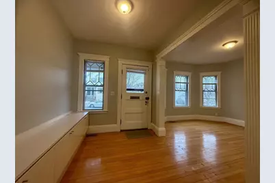 172 Maplewood #0, Watertown, MA 02472 - Photo 7