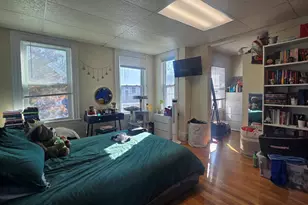 20 Mossland St, Somerville, MA 02144 - Photo 3