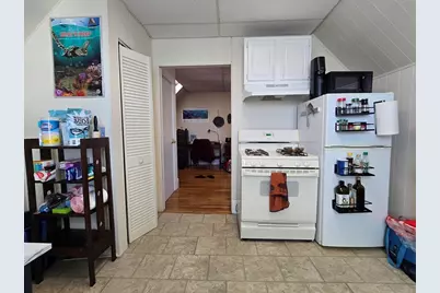 20 Mossland St, Somerville, MA 02144 - Photo 9