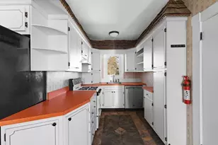 12 North St, Fairhaven, MA 02719 - Photo 17