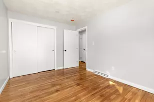 15 Robin Ln, Lowell, MA 01854 - Photo 27