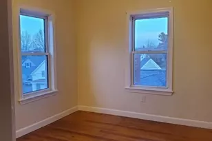 293 School St, Stoughton, MA 02072 - Photo 9